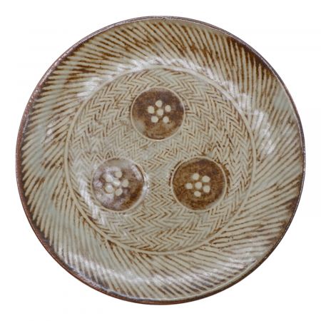 島岡達三 (シマオカ タツゾウ) 地釉象嵌縄文皿