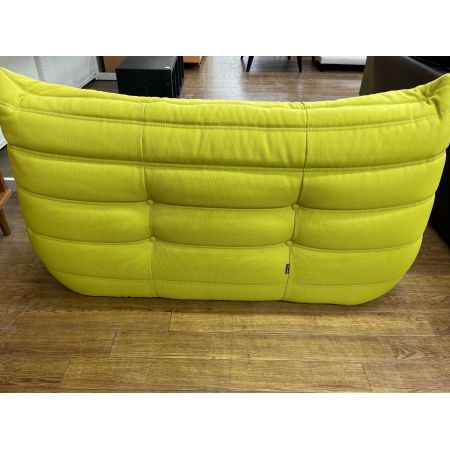 ligne　roset（リーンロゼ）イエロー　2人掛けソファー【トレファク　岸和田】 ligne roset/リーン ロゼ】2人掛けソファーのご紹介です！！【グリーン