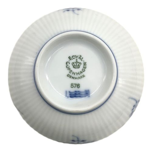 ROYAL COPENHAGEN (ロイヤル・コペンハーゲン) ジャパニーズカップ ヒビ有（底フチ） ブルーフルーテッド・プレイン