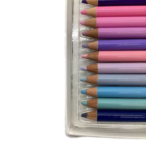 ARTISTS' COLORED PENCIL（アーティスト色鉛筆）150色セット（全色セット）