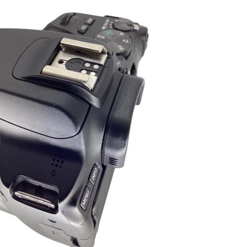 CANON (キヤノン) デジタル一眼レフカメラ ダブルズームキット EOS kiss X10 2580万画素 APS-C/22.3mm×14.9mm 専用電池 -