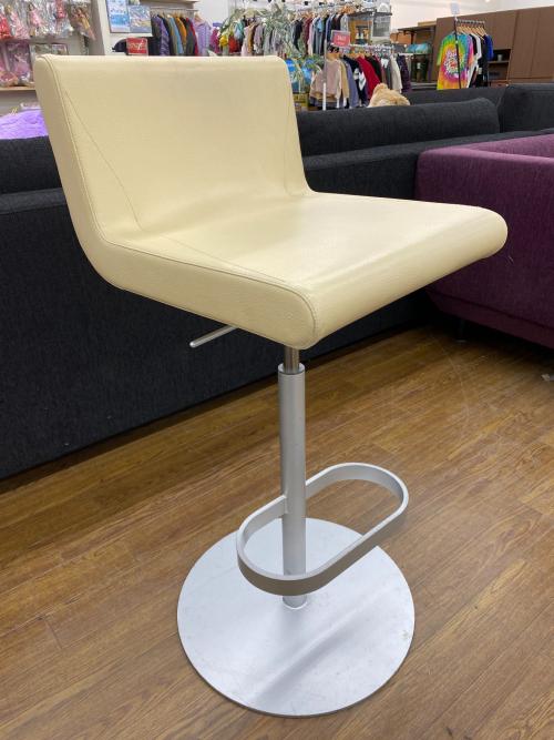 CASSINA (カッシーナ) カウンターチェアー アイボリー BOOMERANG