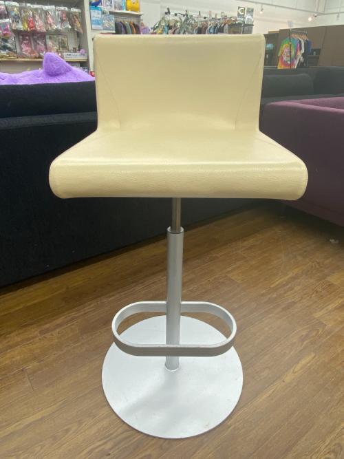 CASSINA (カッシーナ) カウンターチェアー アイボリー BOOMERANG