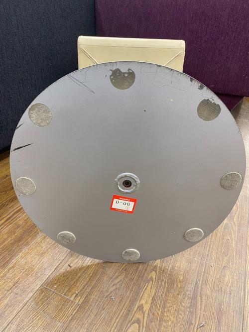 CASSINA (カッシーナ) カウンターチェアー アイボリー BOOMERANG