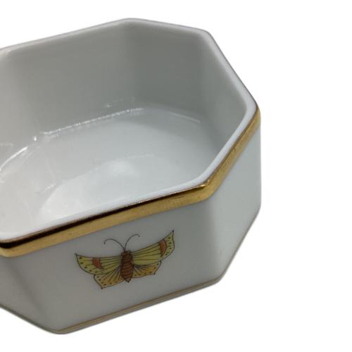 Herend (ヘレンド) 陶製小物入れ ヴィクトリア・プレーン 2011 干支