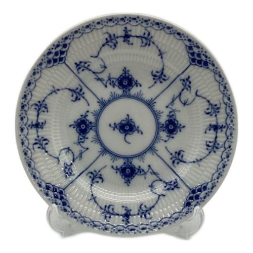 ROYAL COPENHAGEN (ロイヤル・コペンハーゲン) プレート 17cm ブルーフルーテッド・ハーフレース