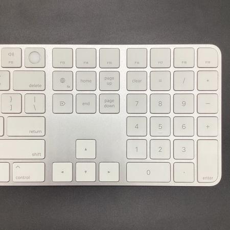 APPLE MAGIC KEYBOARD A2520 ワイヤレスキーボード Mac（Apple） ワイヤレス キーボード Apple Magic Keyboard