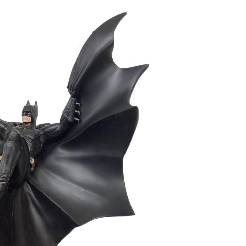 バットマン 4000体 限定生産品 フィギュア 3283of4000 BATMAN IN FLIGHT STATUE