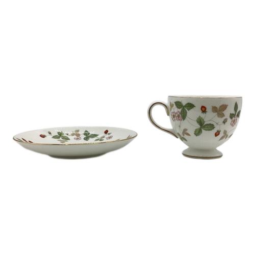 Wedgwood (ウェッジウッド) ティーカップ&ソーサー（リー）ワイルドストロベリー