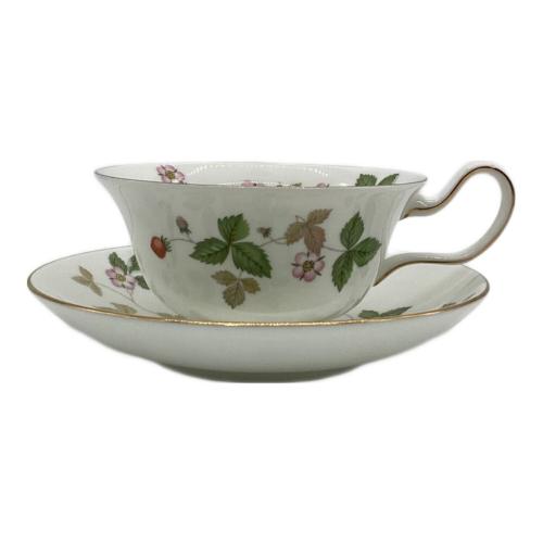 Wedgwood (ウェッジウッド) ティーカップ&ソーサー(ピオニー) ワイルドストロベリー