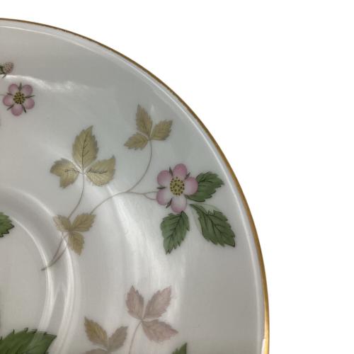 Wedgwood (ウェッジウッド) ティーカップ&ソーサー(ピオニー) ワイルドストロベリー
