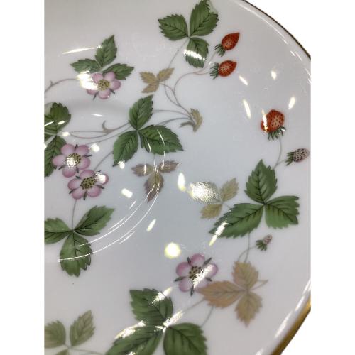 Wedgwood (ウェッジウッド) ティーカップ&ソーサー(ピオニー) ワイルドストロベリー