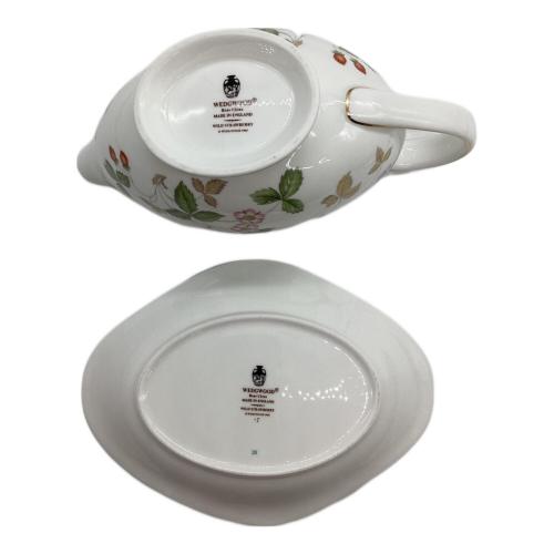 Wedgwood (ウェッジウッド) グレービーボート＆ソーサー ワイルドストロベリー