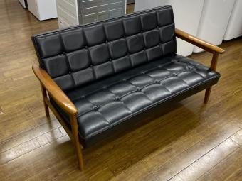 カリモク60 (カリモクロクマル) Kチェア2シーター