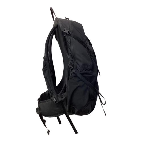 THE NORTH FACE (ザ ノース フェイス) ウラノス25 リュック ブラック NM62102