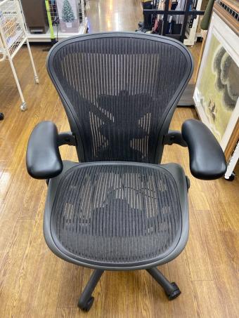 Herman Miller (ハーマンミラー) アーロンチェア ブラック @ 1人掛け 167888 クラシックモデル ポスチャーフィット グラファイトベース