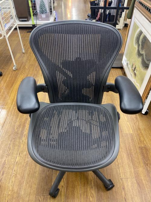 Herman Miller (ハーマンミラー) アーロンチェア ブラック @ 1人掛け 167888 クラシックモデル ポスチャーフィット グラファイトベース