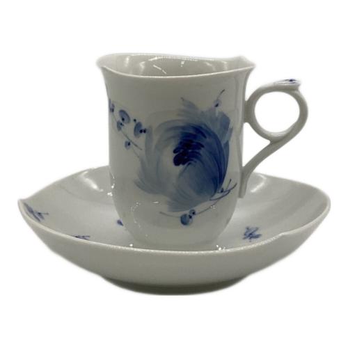Meissen (マイセン) カップ&ソーサー 28572/28562 青い花