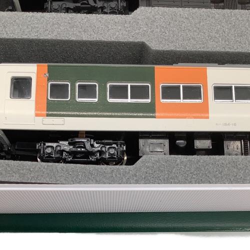 KATO（カトー）Nゲージ 185系0番台「踊り子」新塗色 8両基本セット 10-219 ※1両入替えあり