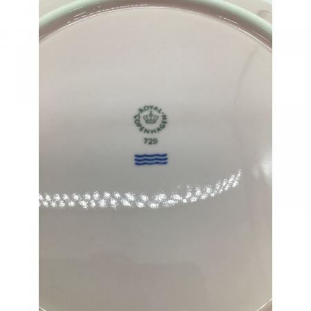 ROYAL COPENHAGEN (ロイヤル・コペンハーゲン) プレート フラワー