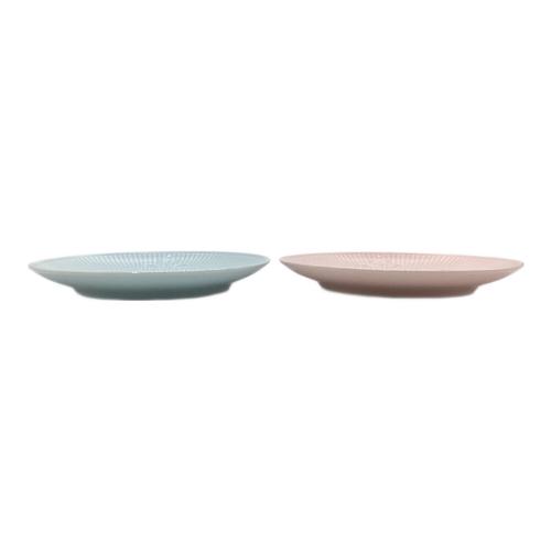 ROYAL COPENHAGEN (ロイヤル・コペンハーゲン) プレート フラワーエンブレム 2Pセット