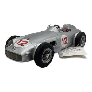 CMC (シーエムシー) 1/18 MERCEDES BENZ W196 SILBERPFEIL-MONOPOSTO（シルバーアロー モノポスト）モデルカー