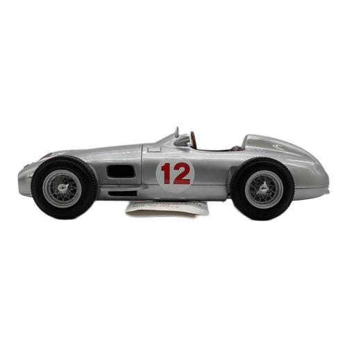 CMC (シーエムシー) 1/18 MERCEDES BENZ W196 SILBERPFEIL-MONOPOSTO（シルバーアロー モノポスト）モデルカー