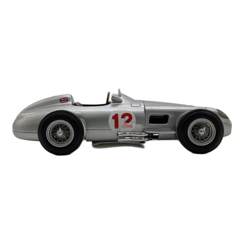 CMC (シーエムシー) 1/18 MERCEDES BENZ W196 SILBERPFEIL-MONOPOSTO（シルバーアロー モノポスト）モデルカー