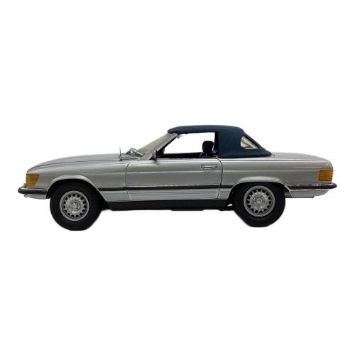 CMC (シーエムシー) モデルカー M024-B MERCEDES BENZ 1973-1980 450 SL 1/18