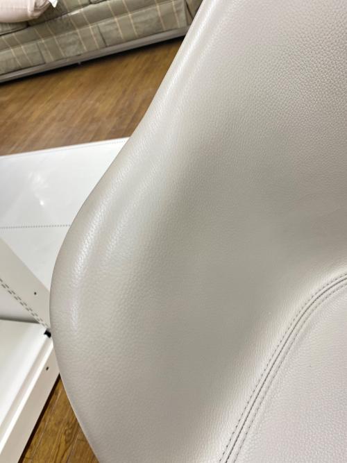 BoConcept (ボーコンセプト) チェア ライトグレー Adelaide @