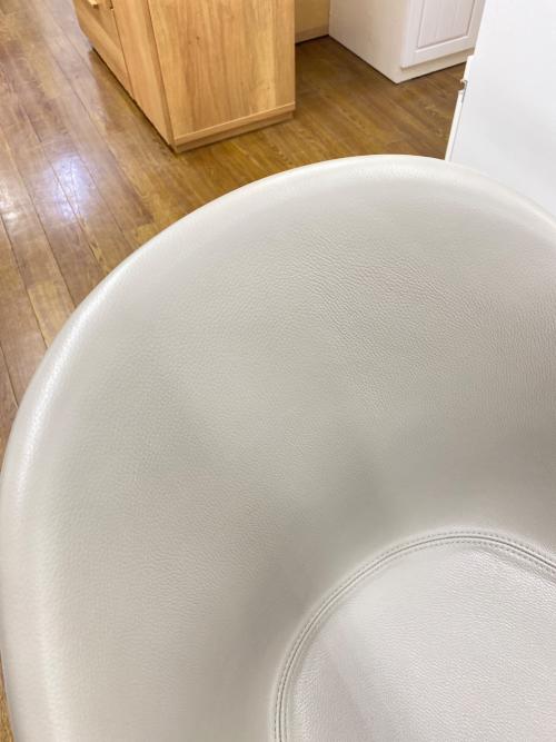 BoConcept (ボーコンセプト) チェア ライトグレー Adelaide @