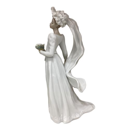 LLADRO (リヤドロ) フィギュリン ヨゴレ有 05903 花嫁