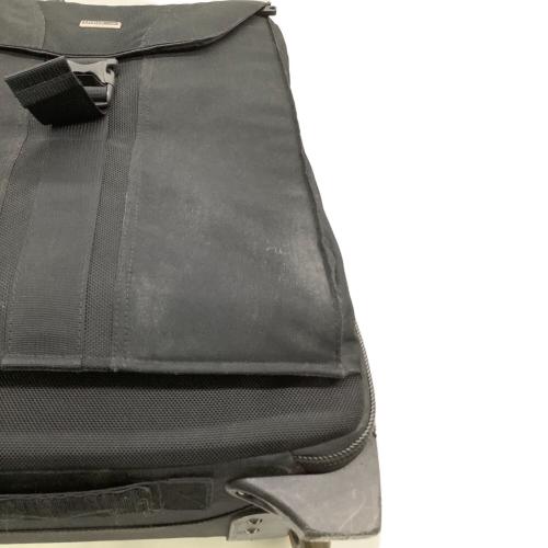 thinktank (シンクタンク) カメラバッグ エアポートテイクオフV2.0 ブラック