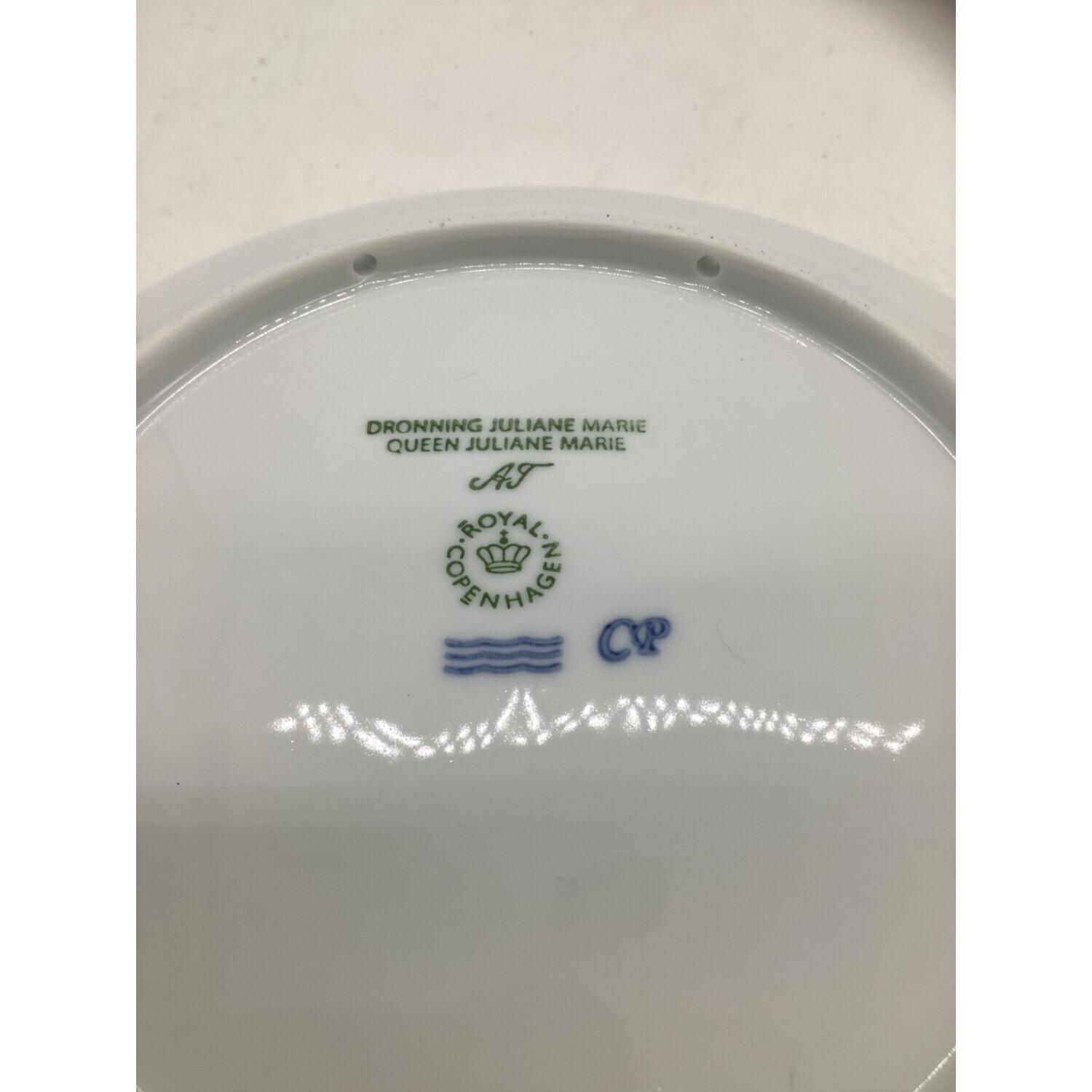 ROYAL COPENHAGEN (ロイヤル・コペンハーゲン) イヤープレート2025年