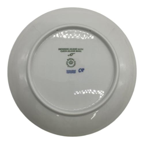 ROYAL COPENHAGEN (ロイヤル・コペンハーゲン) イヤープレート2025年 QUEEN JULIANE MARIE（ジュリアン マリー皇太后）