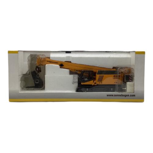 SENNEBOGEN（ゼネボーゲン）1/50 683 Telescopic Crane（テレスコピック クレーン）模型 BRAMI（ブラーミ）