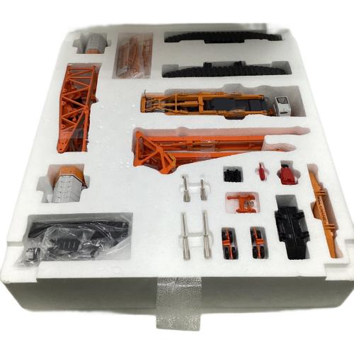 HSC CRANES (住友重機械建機クレーン) クローラクレーン SCX3500-3  1/50スケールモデル 模型 内宮運輸機工