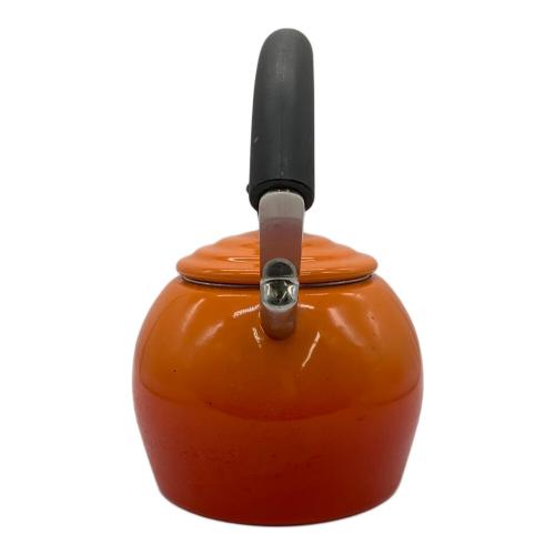 LE CREUSET (ルクルーゼ) ホーローケトル 1.1L オレンジ