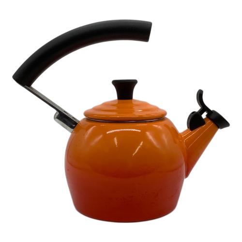 LE CREUSET (ルクルーゼ) ホーローケトル 1.1L オレンジ