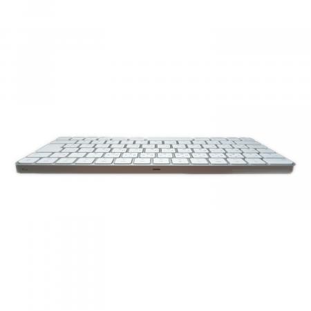Apple (アップル) Magic Keyboard(マジックキーボード)｜トレファクONLINE