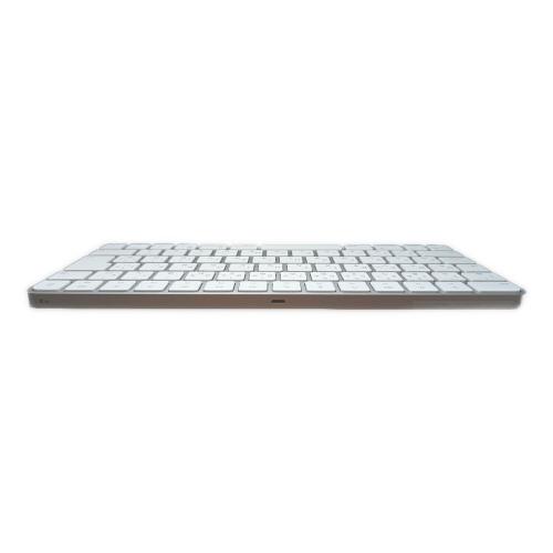 Apple (アップル) Magic Keyboard(マジックキーボード)