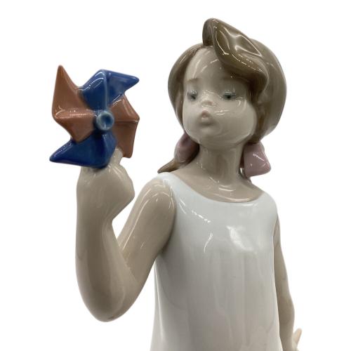 LLADRO (リヤドロ) フィギュリン かざぐるま 6552