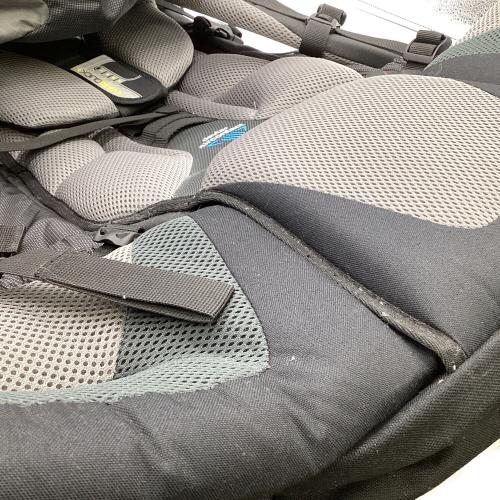 deuter (ドイター) バックパック aircontact45+10（エアコンタクト45＋10） カバー付 グレー