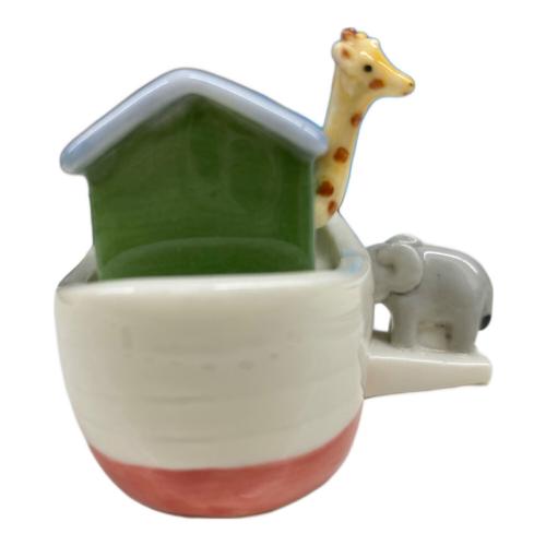 ROYAL COPENHAGEN (ロイヤル・コペンハーゲン) フィギュリン ノアの箱舟 ★ キリン