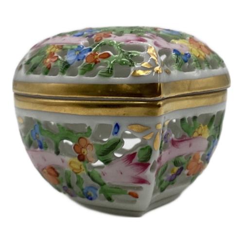 Herend (ヘレンド) ハート型透かしボンボニエール ファンタジー 6202/C