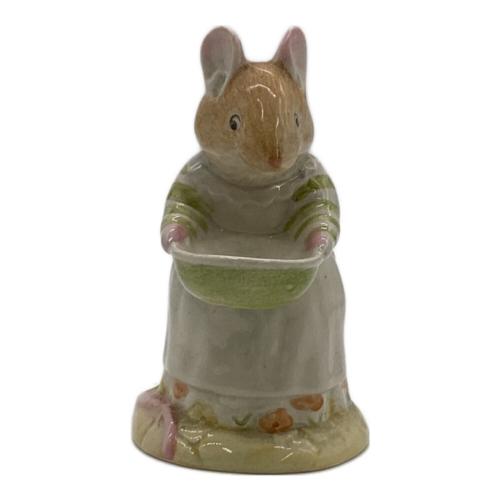 ROYAL DOULTON (ロイヤルドルトン) フィギュリン MRS.TOADFLAX DBH11