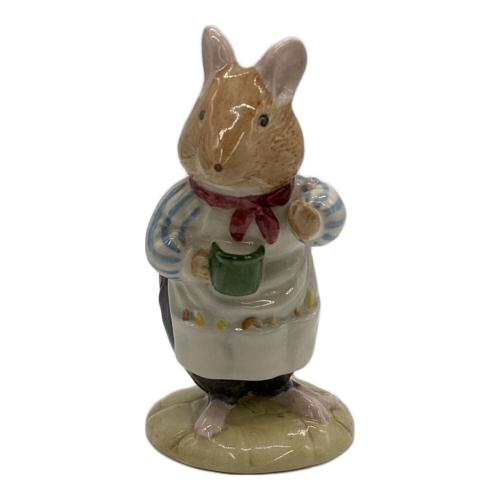 ROYAL DOULTON (ロイヤルドルトン) フィギュリン MR.APPLE DBH2
