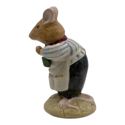 ROYAL DOULTON (ロイヤルドルトン) フィギュリン MR.APPLE DBH2