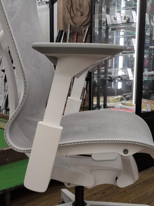 Herman Miller(ハーマンミラー) コズムチェア(ハイバック) ホワイト&ミネラル