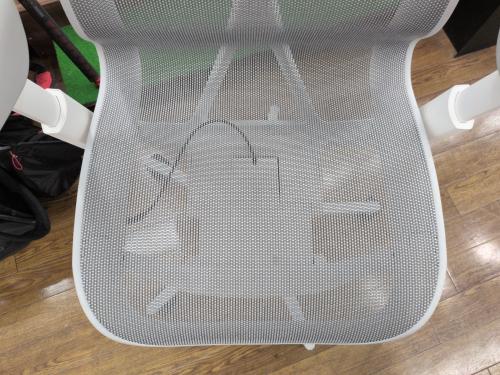 Herman Miller(ハーマンミラー) コズムチェア(ハイバック) ホワイト&ミネラル